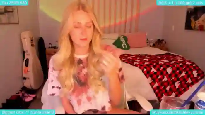 Ashleyylovee