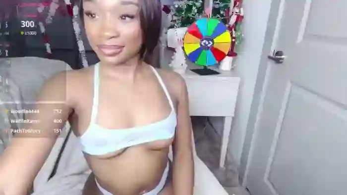 AaliyahT