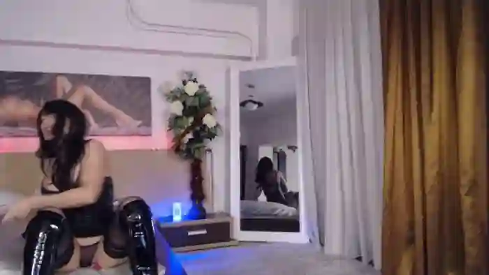 Hallie_May