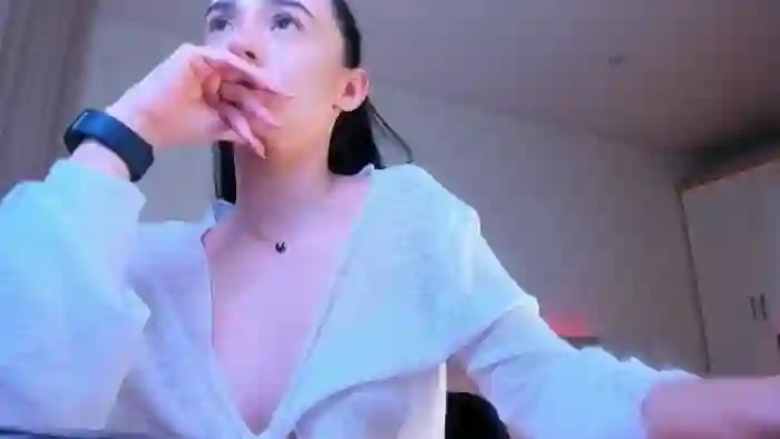 Karlee_Grey_