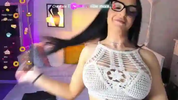 LindsayDee