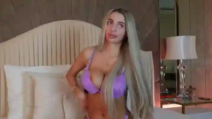 Serena_Devine