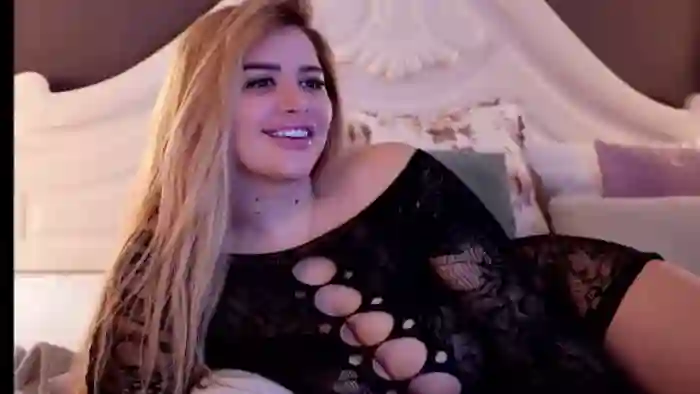 Amber_Xs