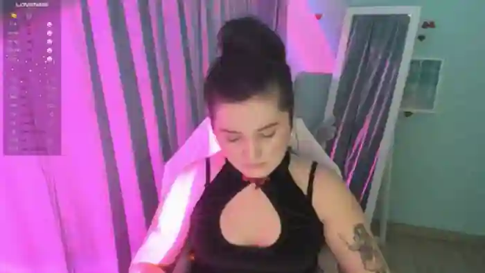 Bella_Wet