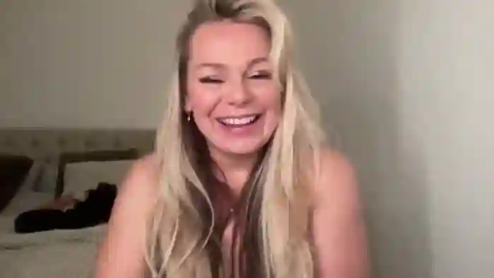 LarasDen