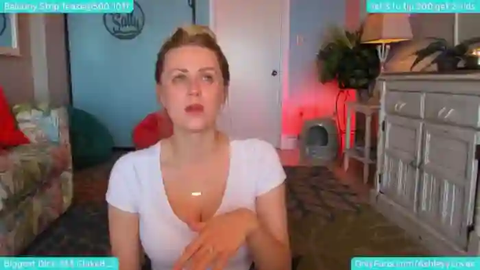 Ashleyylovee