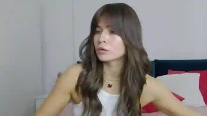 NaiaaBee