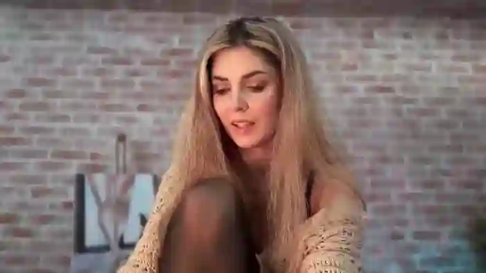Allie_Synn