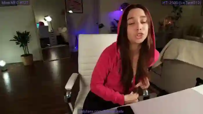 BrittaniJade_
