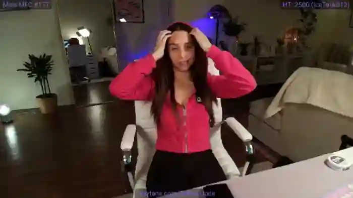 BrittaniJade_