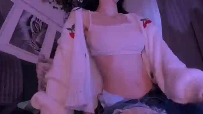 Alluring_