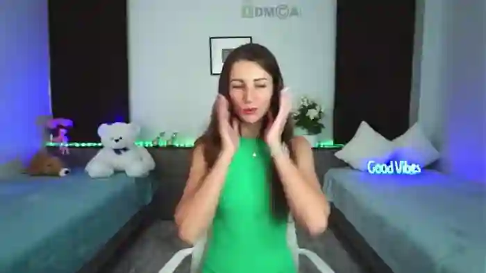 Anna_Shine89