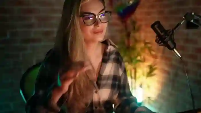 Allie_Synn