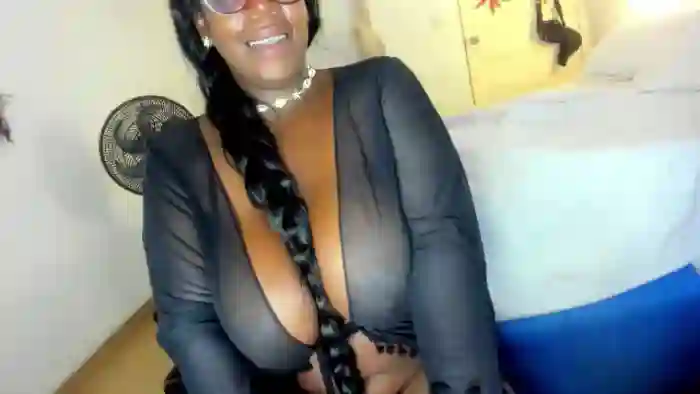 Ebonytitsxx