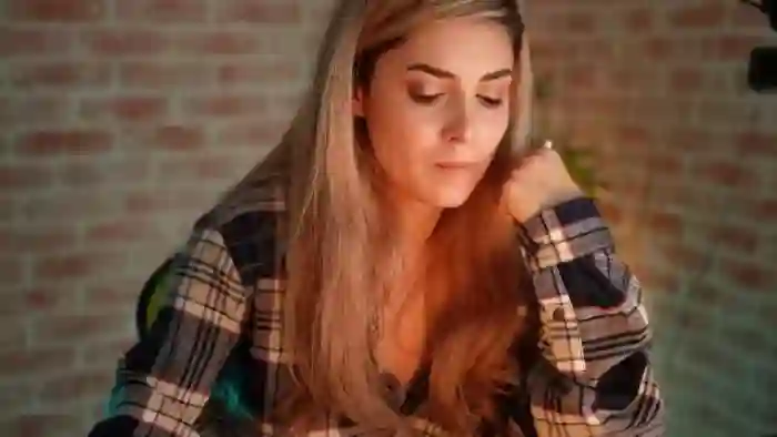 Allie_Synn
