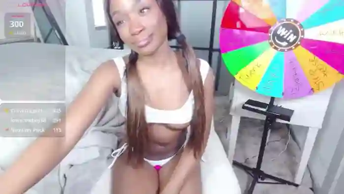 AaliyahT