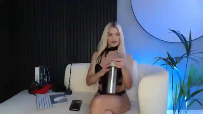 Stormi_Mack_x