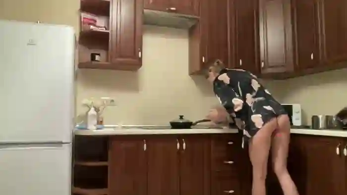 Lana_Moore