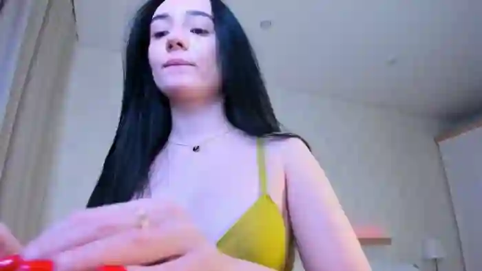 Karlee_Grey_