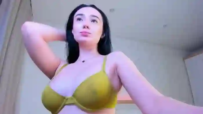 Karlee_Grey_