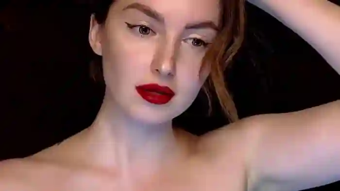 Red_Lips_Girl