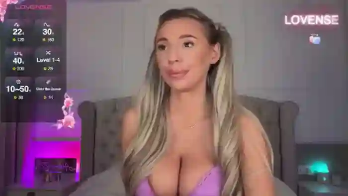 Serena_Devine