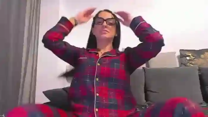 LindsayDee