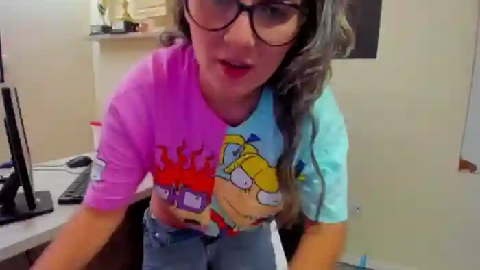 Lucia_Collins