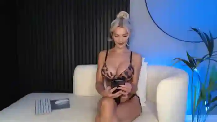 Stormi_Mack_x