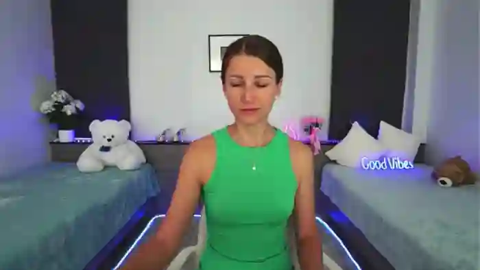 Anna_Shine89