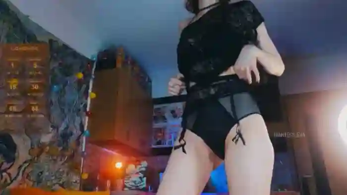 Giantess_Eva