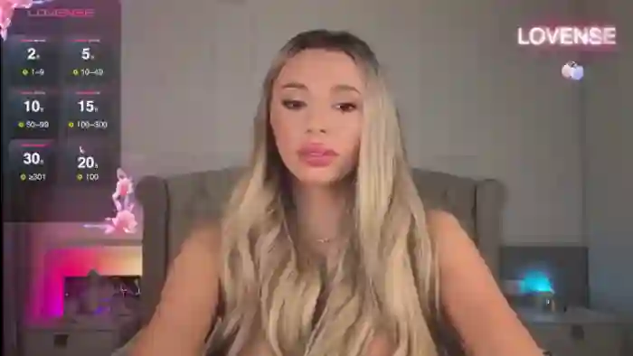 Serena_Devine
