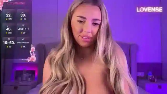 Serena_Devine