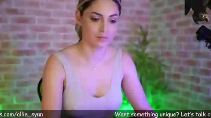 Allie_Synn