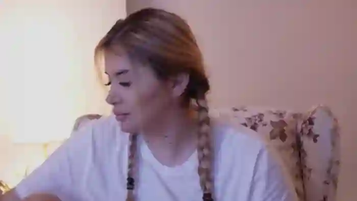 Amber_Xs