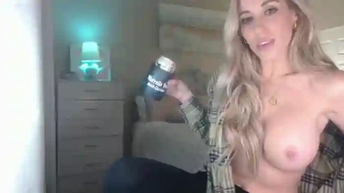 Queen_bambii