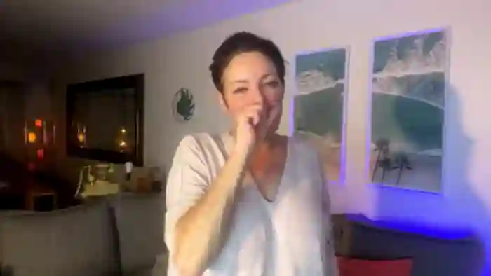 D2HOT_42