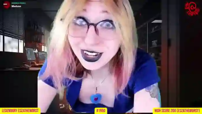 GirlbotDiv