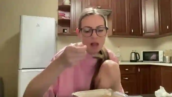 Lana_Moore