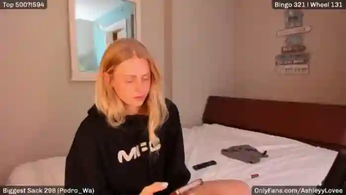 Ashleyylovee