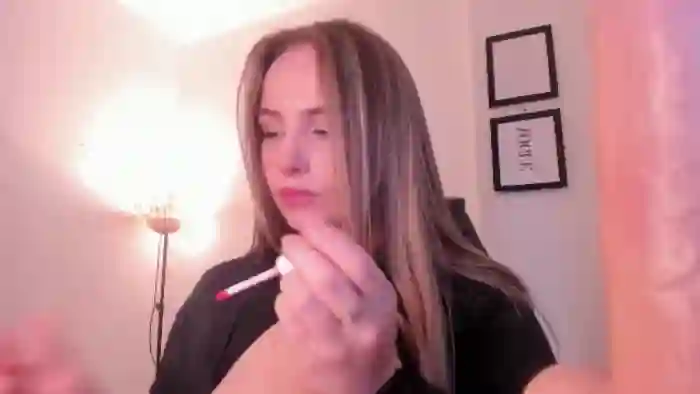 Holly_Blonde1