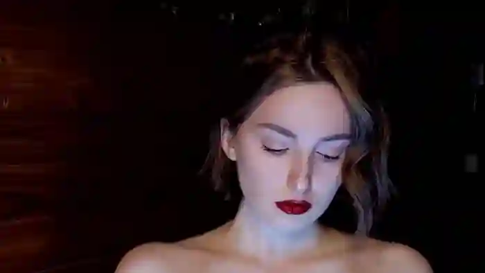 Red_Lips_Girl