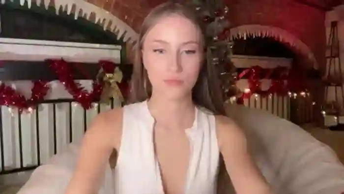 Luna_Moore1