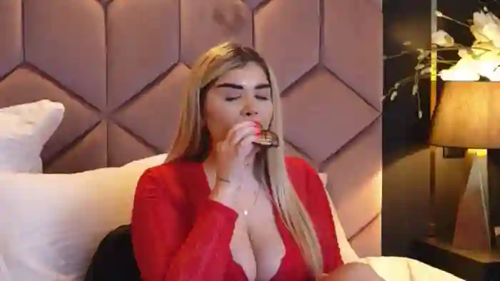 Amber_Xs