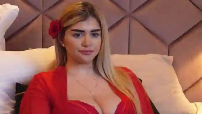 Amber_Xs