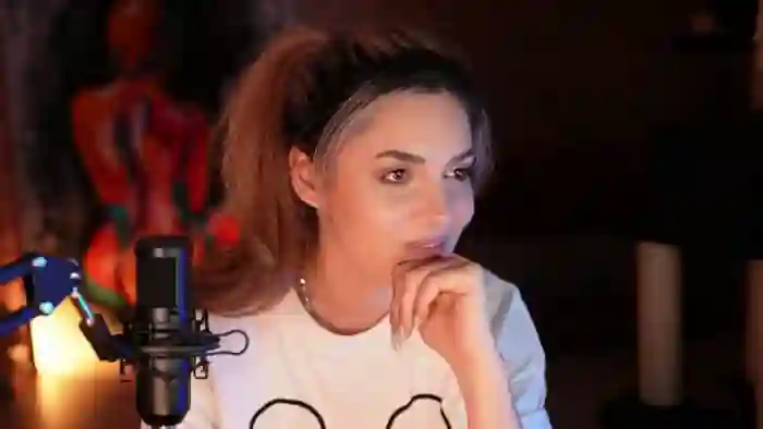 Allie_Synn