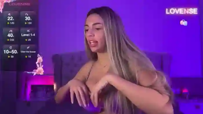 Serena_Devine