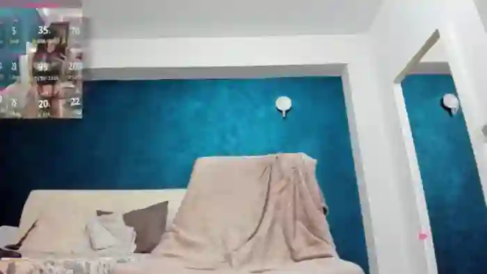 Anna_Lewis
