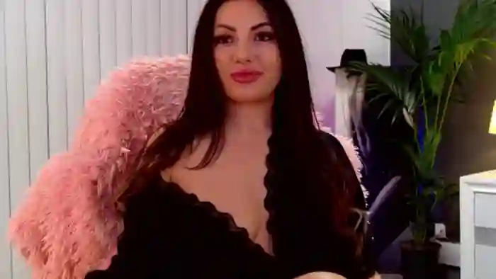 Nikki_Crystal