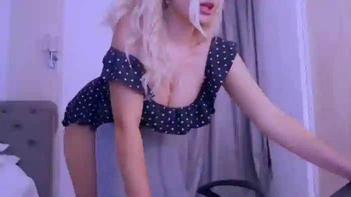 NaomiNasssh